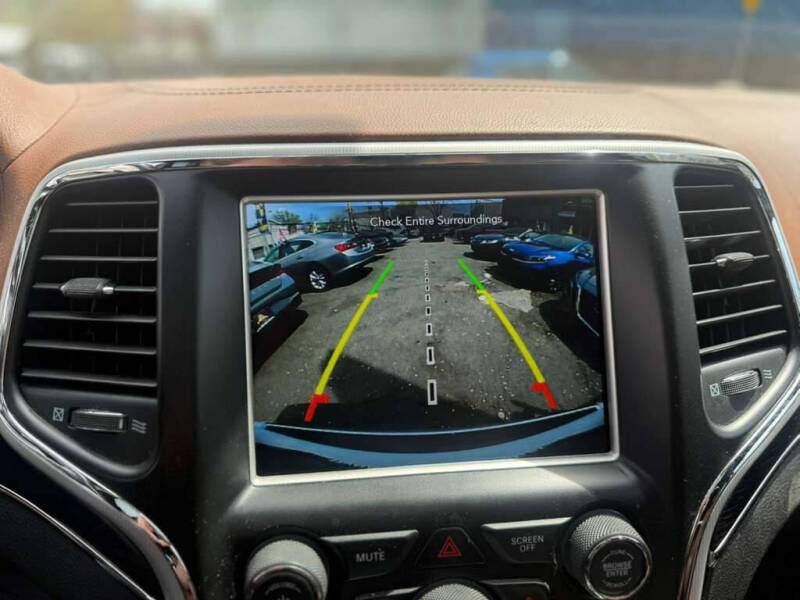 2018 Jeep Grand Cherokee Summit