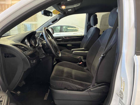 2017 Dodge Grand Caravan SE Plus