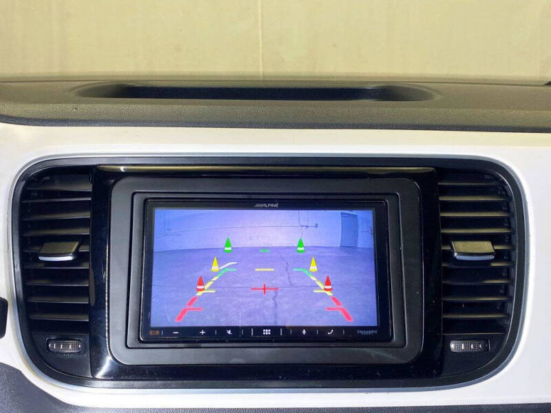 2013 Volkswagen Beetle