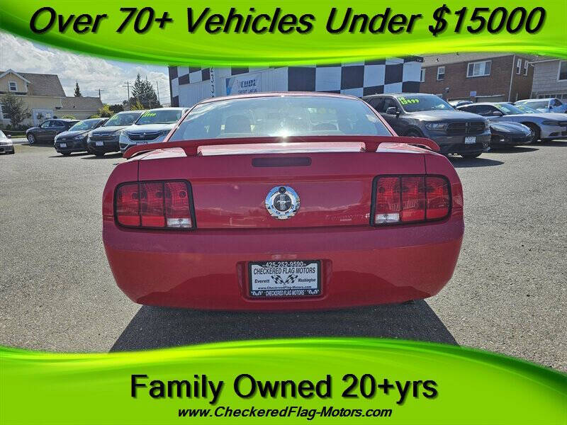 2006 Ford Mustang V6 Standard