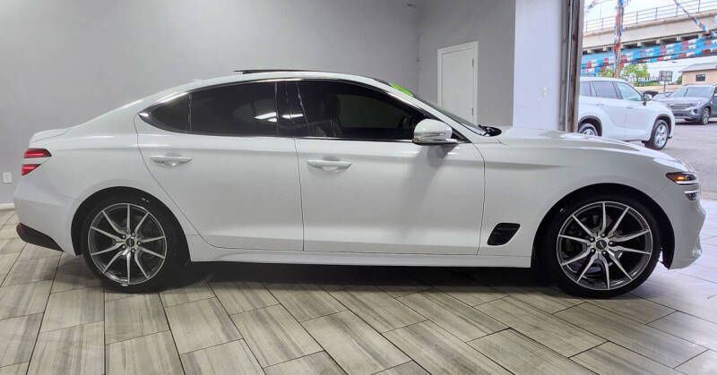 2022 Genesis G70