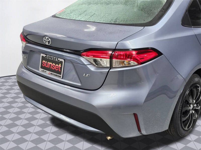 2022 Toyota Corolla LE