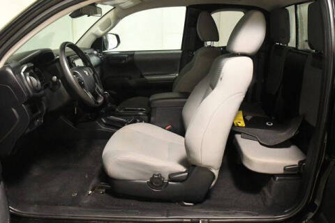 2019 Toyota Tacoma SR