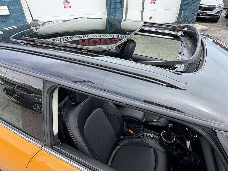 2016 MINI Hardtop 2 Door Cooper