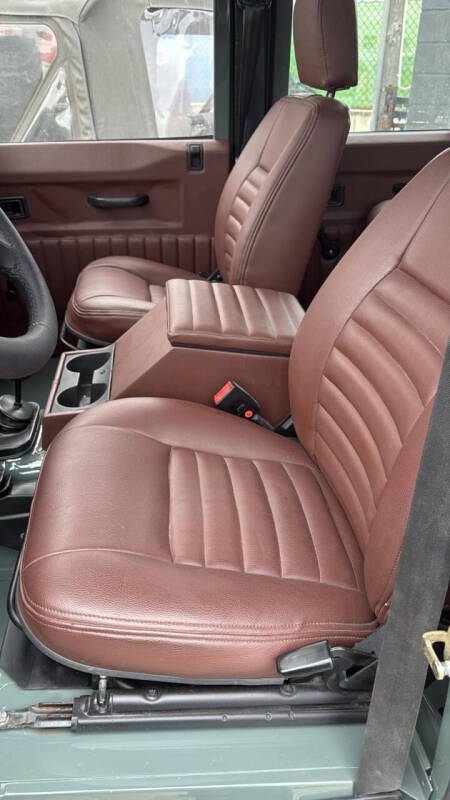 1992 Land Rover Defender