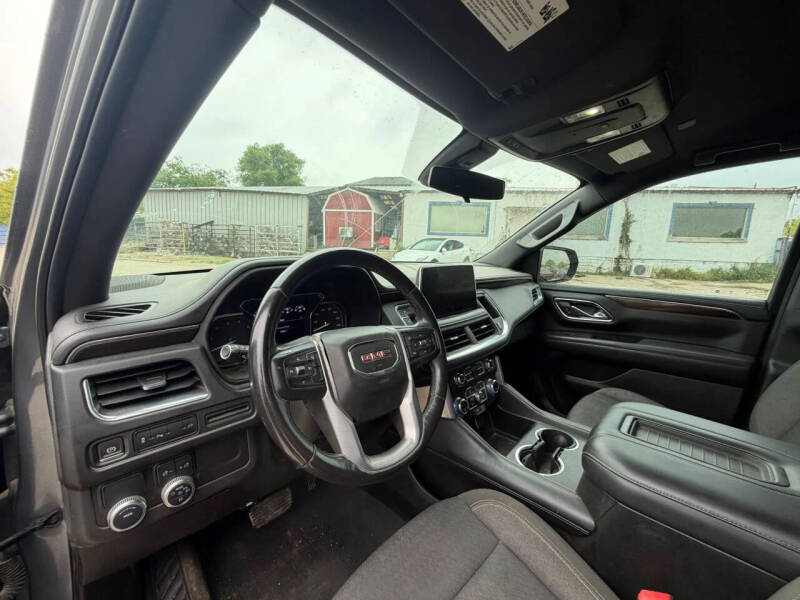2021 GMC Yukon SLE