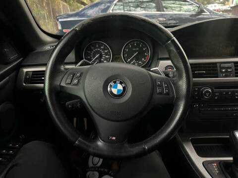 2011 BMW 3 Series 335i
