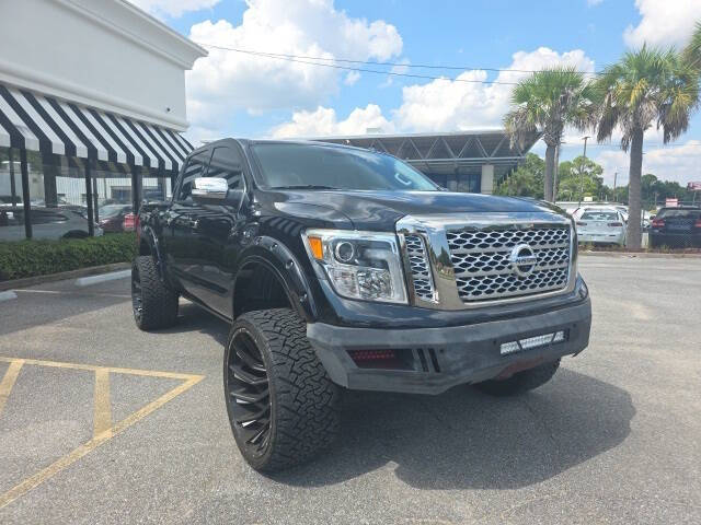 2017 Nissan Titan Platinum Reserve