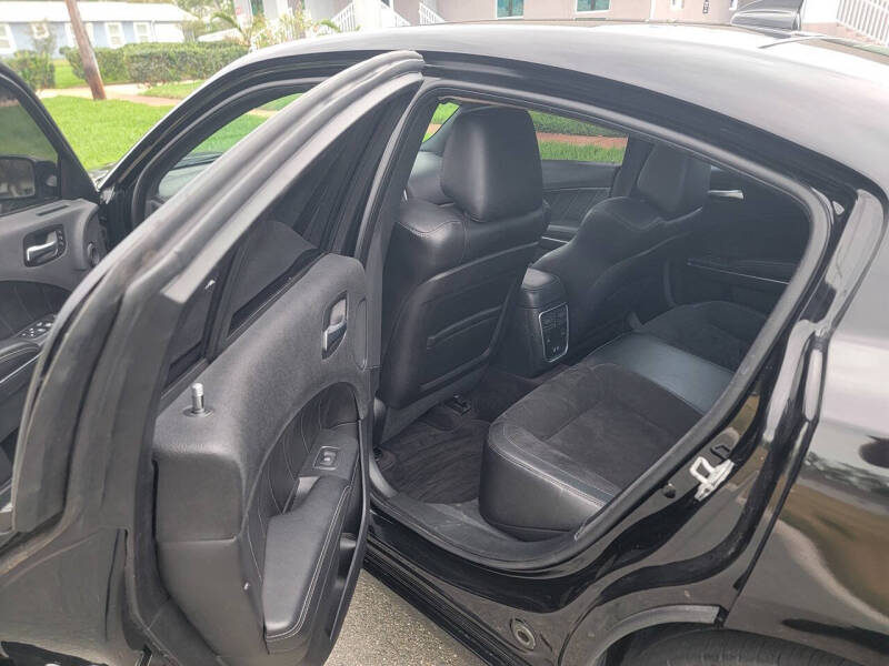 2018 Dodge Charger GT