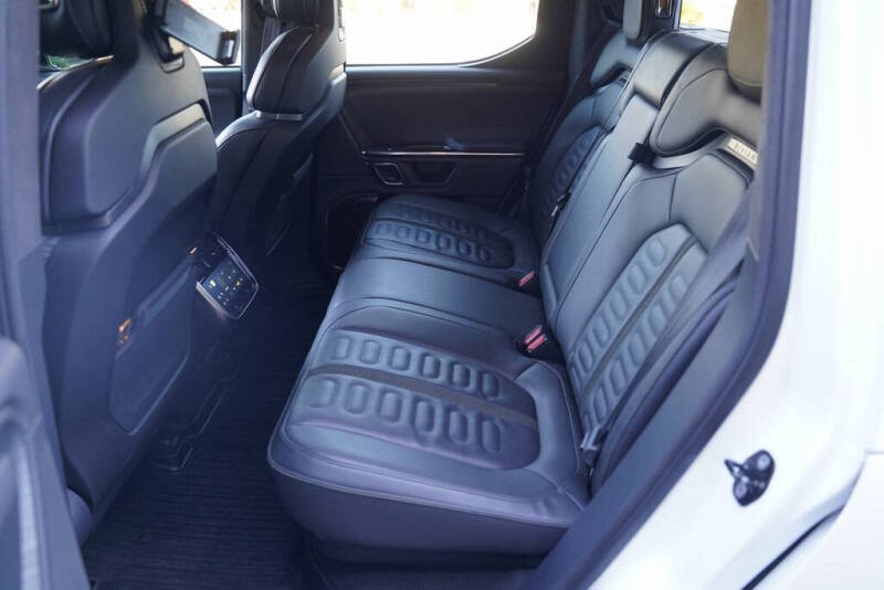 2022 Rivian R1T Adventure