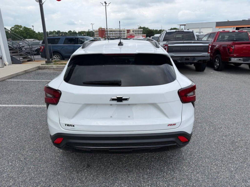 2025 Chevrolet Trax RS
