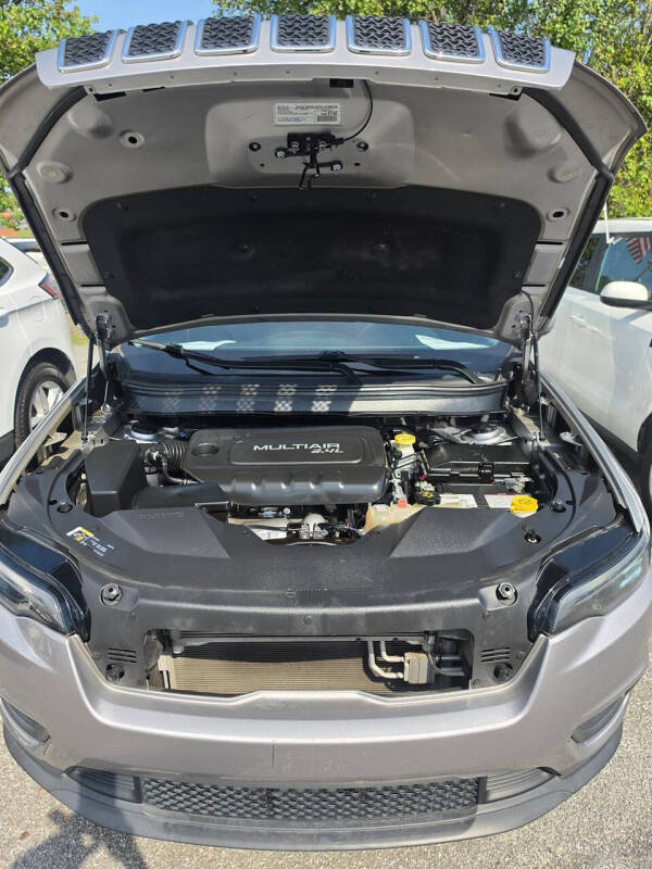2019 Jeep Cherokee Latitude Plus