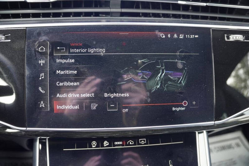 2021 Audi Q8 quattro Premium Plus 55 TFSI