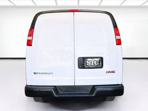 2023 GMC Savana 2500