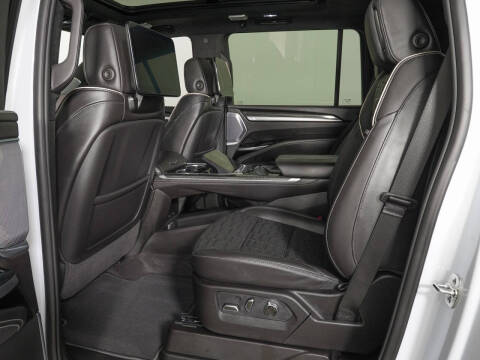 2026 Cadillac Escalade-V ESV