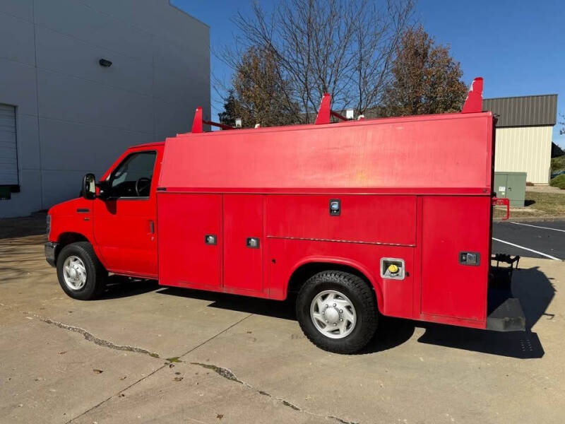 2018 Ford E-Series E-350 SD