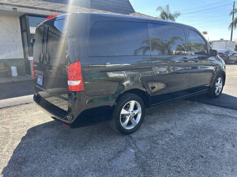 2020 Mercedes-Benz Metris Passenger