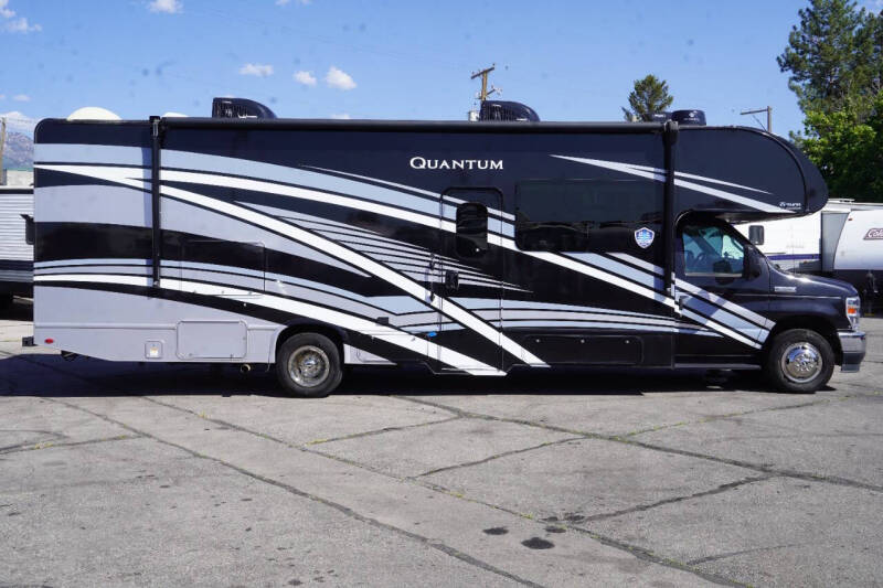 2023 Thor Motor Coach Quantum