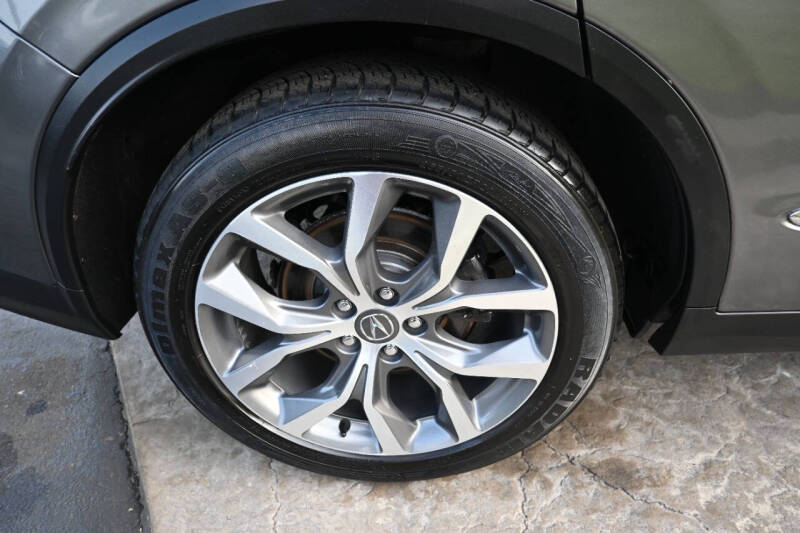 2023 Acura MDX SH-AWD w/Tech