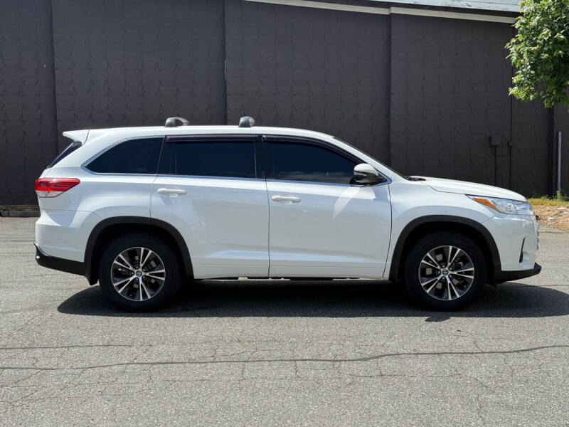 2018 Toyota Highlander LE Plus