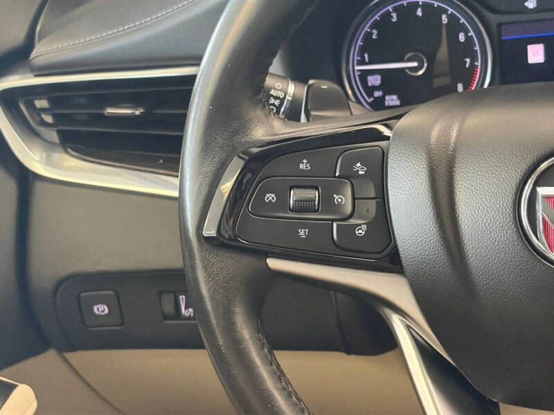 2022 Buick Enclave Essence