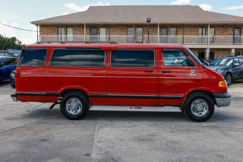 2000 Dodge Ram Van 3500 Maxi