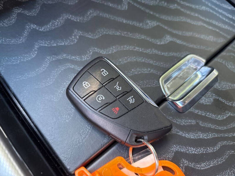 2023 GMC Yukon Denali