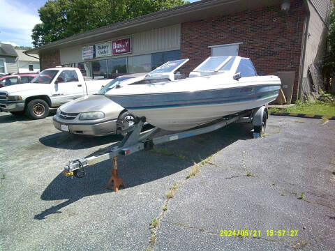 1988 Bayliner Capri for sale at Winchester Auto Sales in Winchester KY