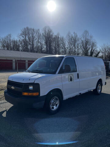 2005 Chevrolet Express for sale at Township Autoline in Sewell NJ