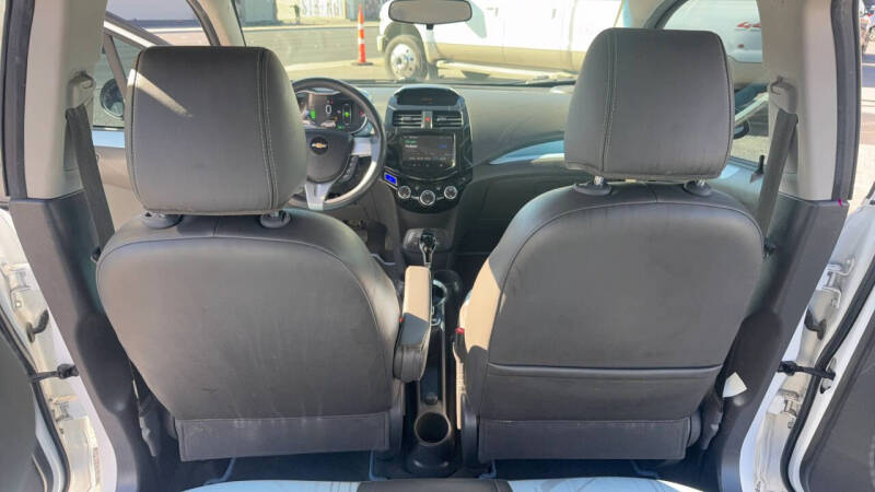 2014 Chevrolet Spark EV 1LT