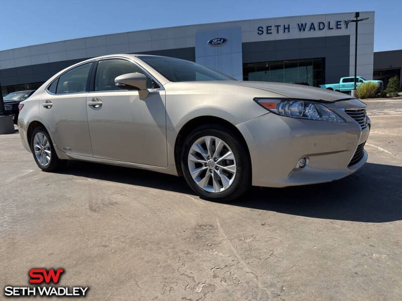 Lexus ES 300h For Sale In Enid, OK