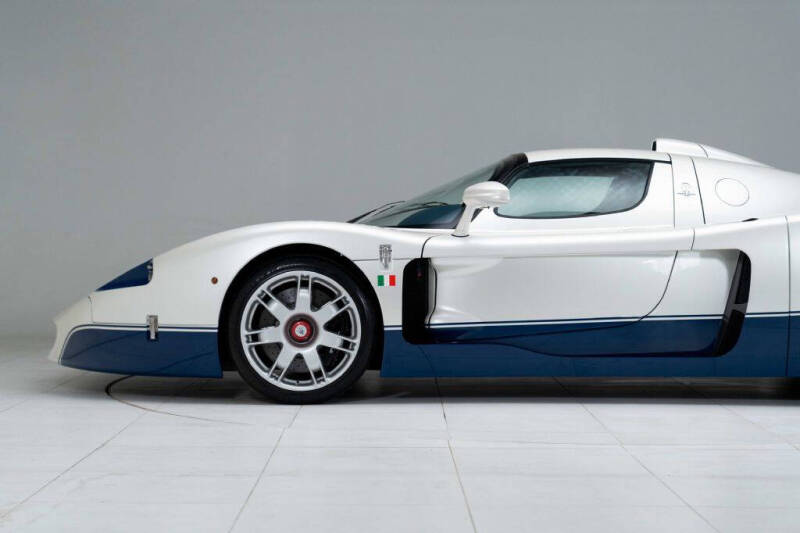 2005 Maserati MC12