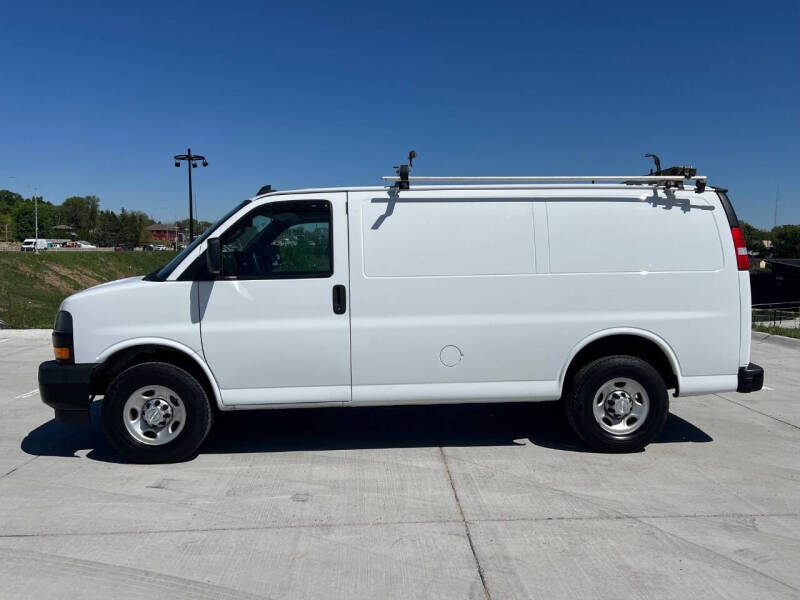 2021 Chevrolet Express 2500