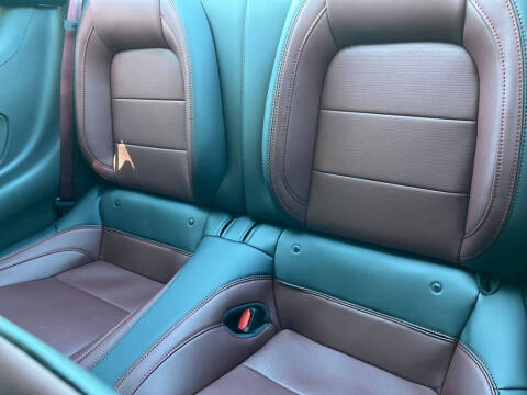 2025 Ford Mustang EcoBoost Premium