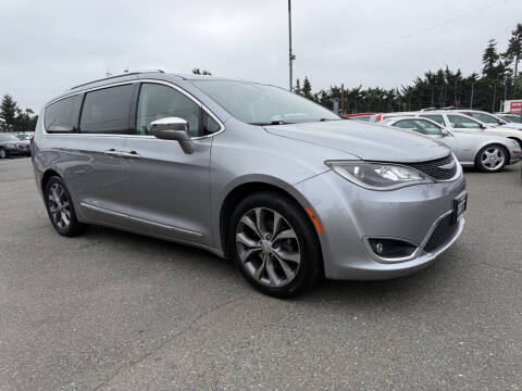 2017 Chrysler Pacifica Limited