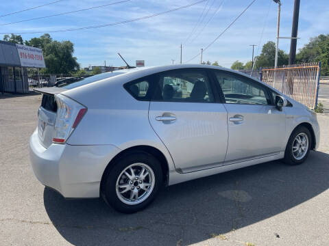 2011 Toyota Prius Two