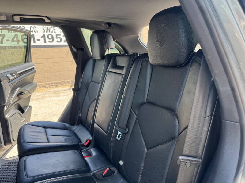 2014 Porsche Cayenne Platinum Diesel