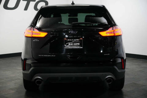 2023 Ford Edge Titanium