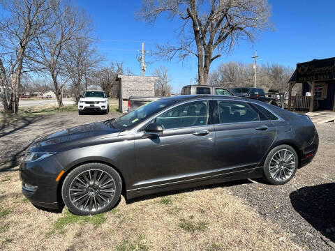 2015 Lincoln MKZ for sale at Supreme Auto Sales II, LLC in Nowata OK