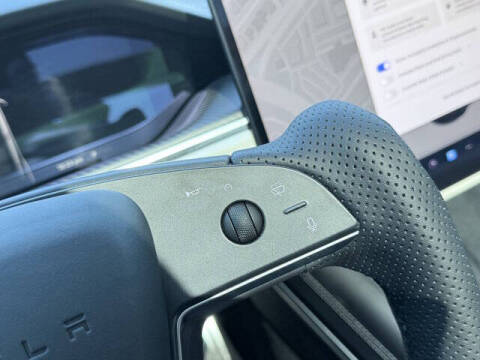 2023 Tesla Model S Plaid