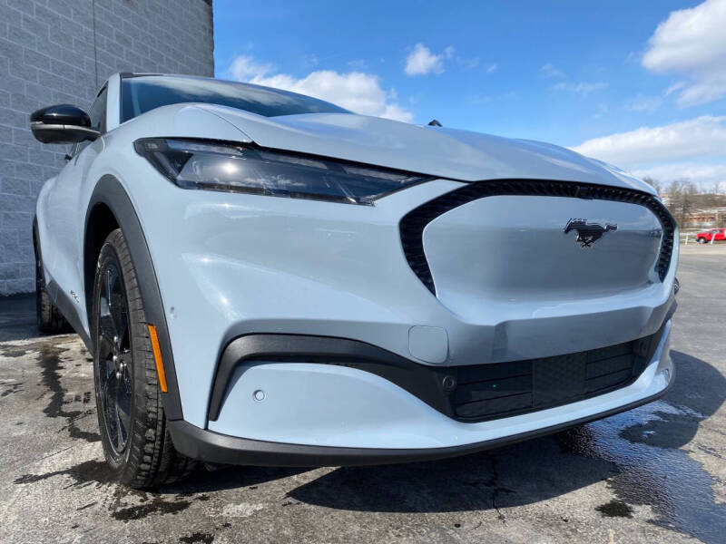 2024 Ford Mustang Mach-E Select