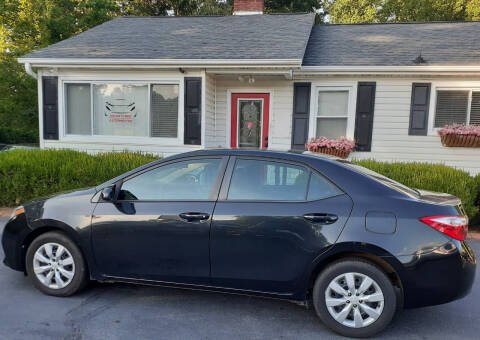 2015 Toyota Corolla for sale at SIGNATURES AUTOMOTIVE GROUP LLC in Spartanburg SC