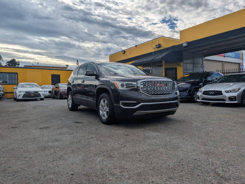 2017 GMC Acadia SLE-1
