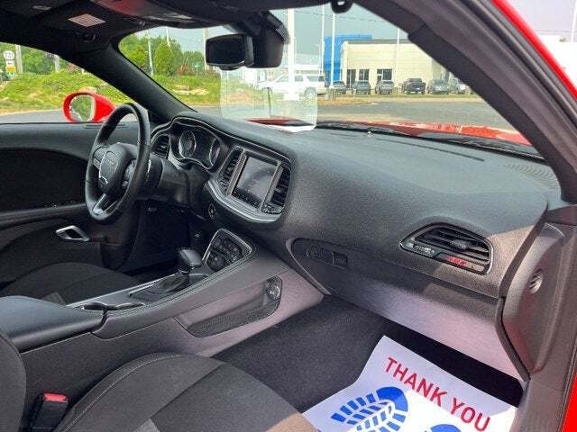 2022 Dodge Challenger 13