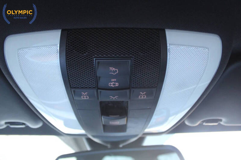 2008 Mercedes-Benz C-Class C 300 Luxury