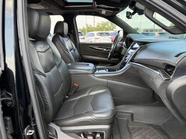 2020 Cadillac Escalade Platinum