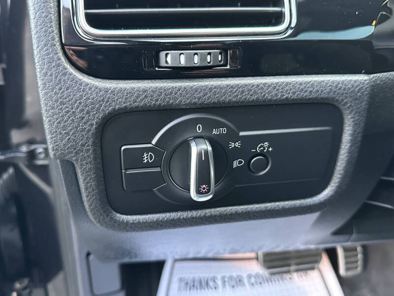 2014 Volkswagen Touareg V6 R-Line