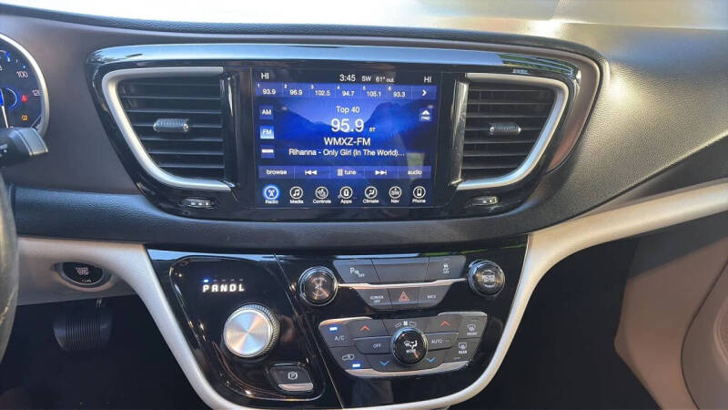 2017 Chrysler Pacifica