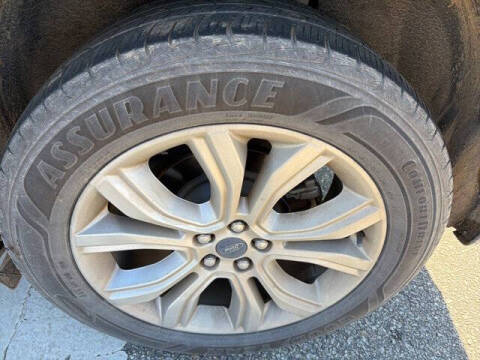 2020 Ford Edge Titanium