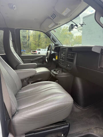 2017 Chevrolet Express LS 3500